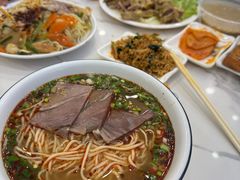 -伊穆祥牛肉面总店·清真