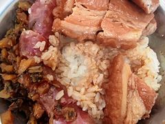 -梁阿婆廿年老牌扣肉糯米饭