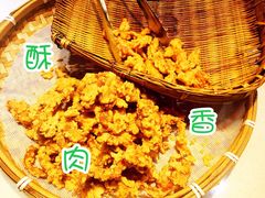 -磁器口古镇