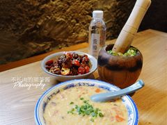 花溪豌豆煨红烧肉-树厨贵州菜(大十字店)