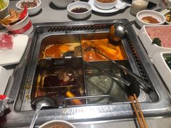 -海底捞火锅(关山保利店)