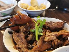 卤猪蹄-松發肉骨茶(先得坊店)
