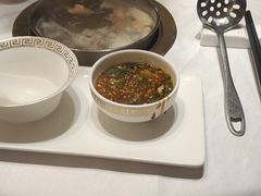 -泓炙颐凤鲜海鲜火锅料理(桐乡店)