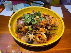 -休记光头香辣蟹干锅(绵竹店)