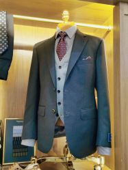 -MR.COLLECTION西装先生(富华里店)