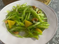 腰果西芹-天天向上素食餐厅(五台山店)
