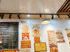 -柳州肥姨妈大骨螺蛳粉(江宁万达店)