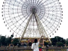 -七彩云南欢乐世界