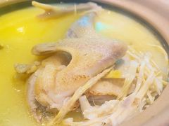 炭煨龙须竹笋煲土鸡-听香·678茶铺(猛追湾店)