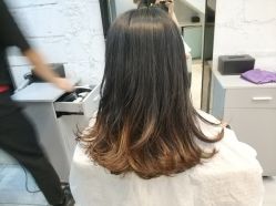 -SIX Hair Consultant