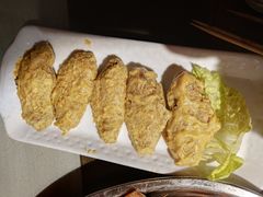 咸蛋黄碰撞鸡翅-手抄板凳江南菜(湖滨商业街店)