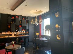 -Salon de The de Joel Robuchon(外滩18号店)