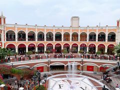 -佛罗伦萨小镇广佛名品奥特莱斯(疏港路店)