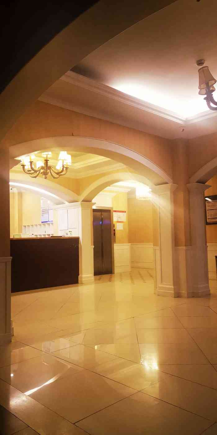 橡树林酒店(成都九眼桥川音店)