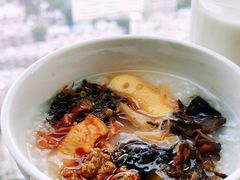 -锦厨国际自助餐厅 · 云端景观 (昆明索菲特大酒店)