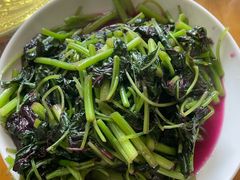 -芦茨金富饭庄·25年老字号·专做稻草鸡