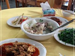 -荣生萝卜汤饭店