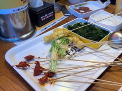 -牛小嫩串串火锅(老国贸总店)