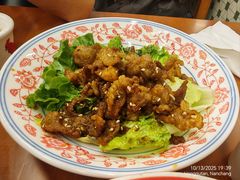 -堂瓦里·33年传统赣菜(第一街区店)