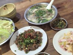 -胡记牛肉汤锅(光辉路总店)