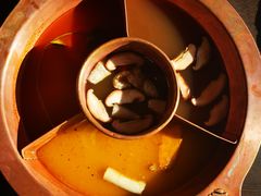 -滇釜火锅·能喝汤的火锅(车公庄店)