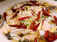 -江渔儿酸菜鱼·拔草餐厅(虎门君乐汇店)