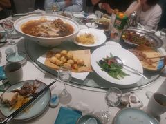 -海派美食·家宴海鲜青岛菜·石锅鲽鱼头(东方城店)