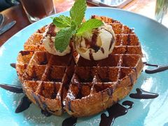 -蓝壁虎咖啡酒馆