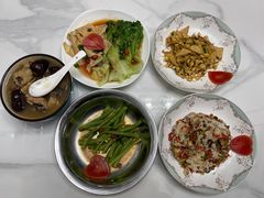 -金贝儿月嫂(高新尚品国际店)