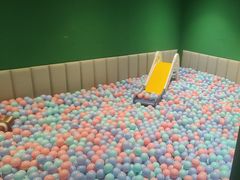 -里堂派对·独栋团建聚会小院轰趴馆(三圣乡店)