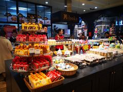 零售区-米洛克欧洲蛋糕(西南路店)