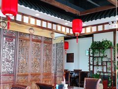 大堂-亿诣蝎府炸酱面羊蝎子火锅(酷车小镇店)