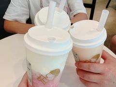 -喜茶(上海打浦桥日月光gelato lab+店)