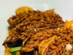 -闫府私房菜·百年鲁菜(恒隆店)