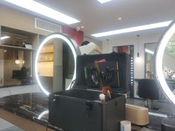 -诗悦发型烫染SALON