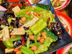 -石记老北京炙子烤肉(松园店)