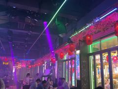 -喜鹊音乐酒馆(西街店)