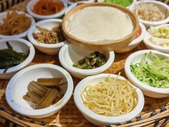 -包整·丝娃娃(一览甲秀楼风景店)