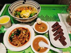-令氏家外家周礼食府(桥南店)