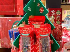 -九木杂物社(领展购物广场中关村店)