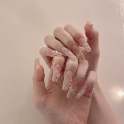 -Fanni美甲美睫皮肤管理