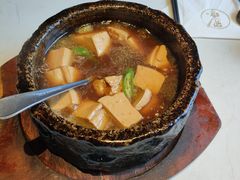 石锅豆腐-卯时·龙光雅宴·精致锡帮菜(惠山古镇店)