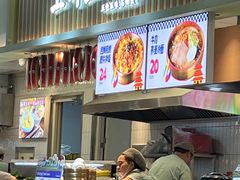 -五色五味石锅饭(大商新玛特店)