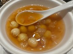 -忆江南·临江鱼馆