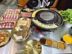 -胡悦里韩式烤肉(芝罘万达广场店)