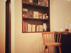-Café Monson