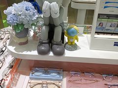 -GOOMI久米眼镜·蔡司·依视路·明月官方授权店(龙德紫金店)