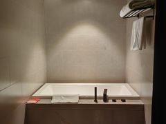 -成都宽窄巷子桔子水晶酒店