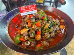 -老闵田螺馆·南昌特色小炒(梦时代店)