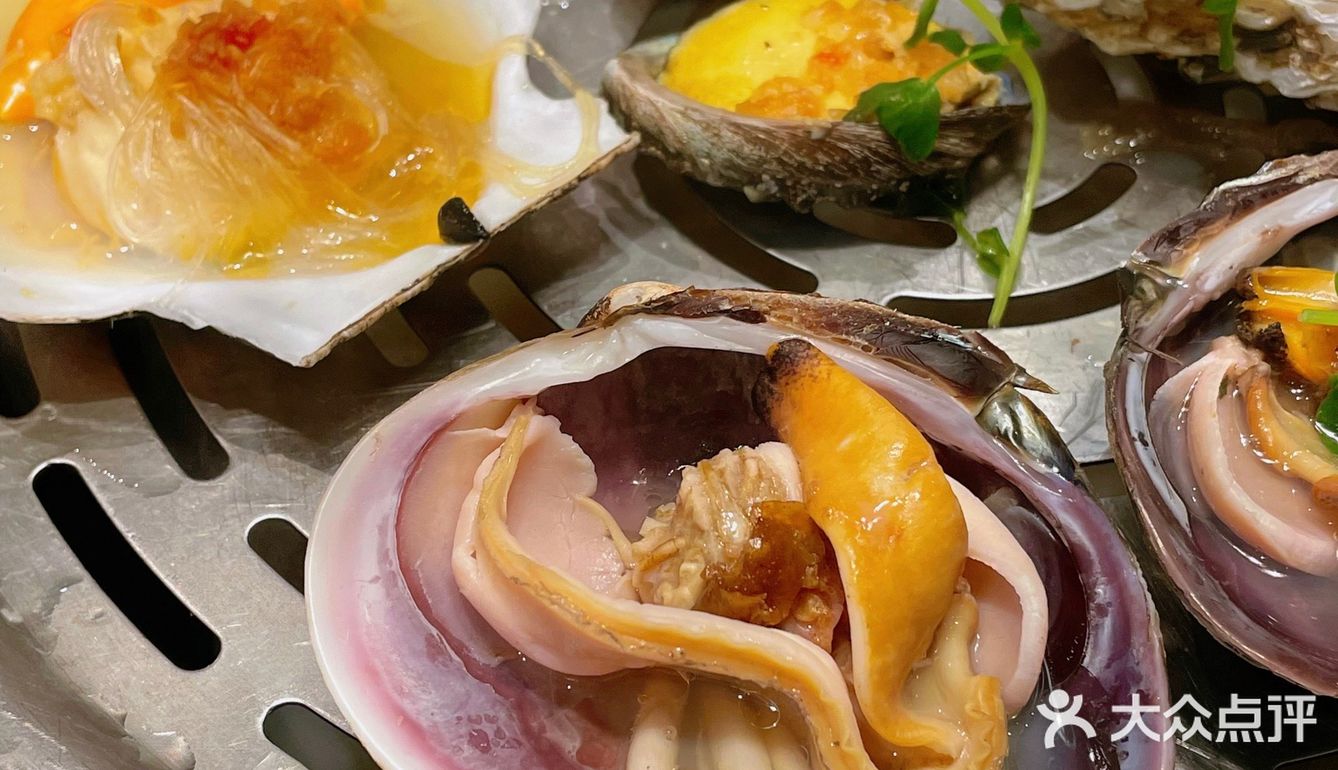 自带剥虾服务的海鲜店，爱了爱了！